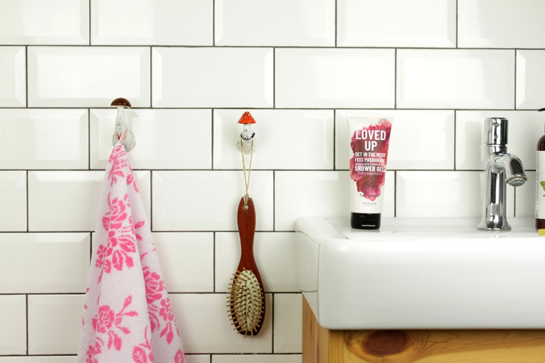 Set of 3 mushroom wall hooks