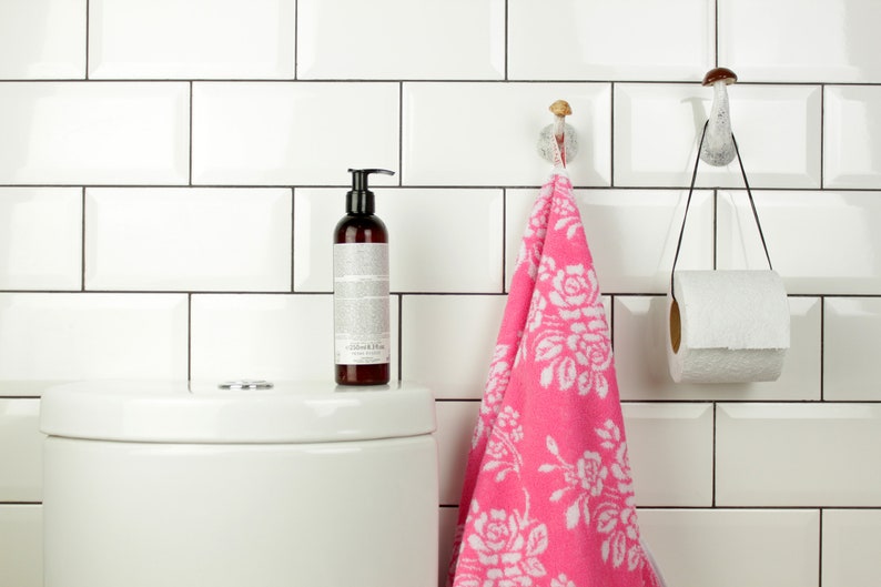 Set of 3 mushroom wall hooks